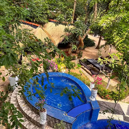 Sundaras Infinity Jungle Resort-2