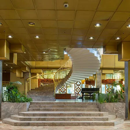 Rainbow Towers Hotel & Conference Centre-2