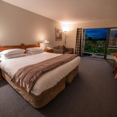 Baycrest Thermal Lodge-2