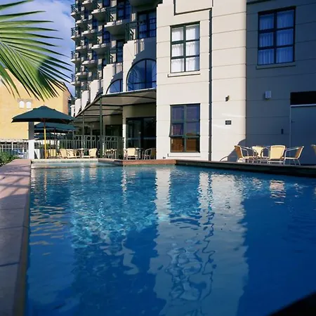 Parkside Hotel & Apartments-2