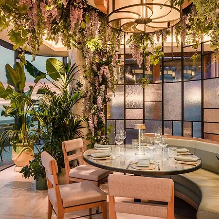 Anantara Plaza Nice Hotel - A Leading Hotel Of The World-2
