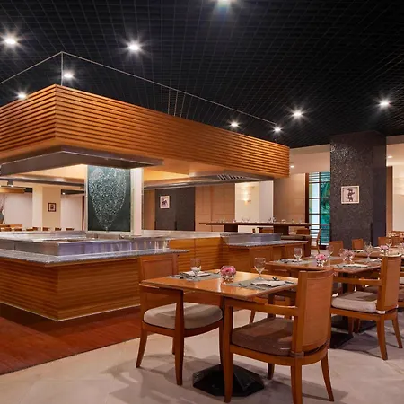 Sheraton Sanya Yalong Bay Resort-3