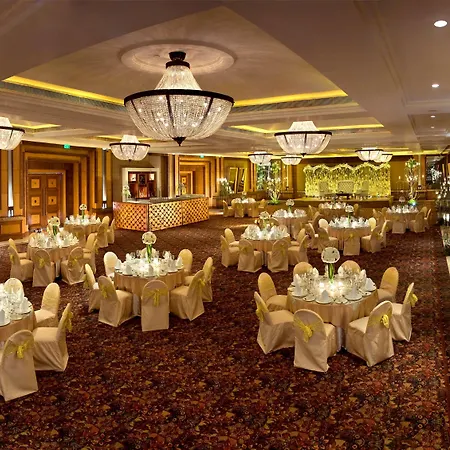 Radisson Blu Mbd Hotel Noida-3