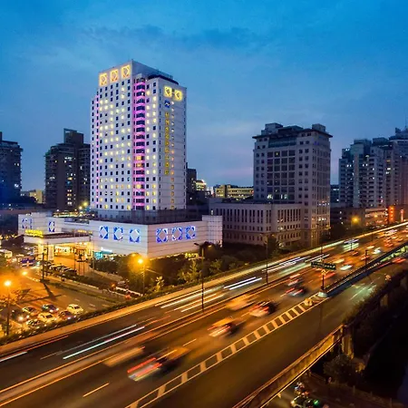 Grand Metropark Hotel - Hangzhou West Lake-3