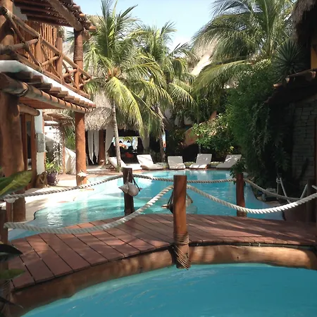 Casa Las Tortugas Petit Beach Hotel & Spa-2