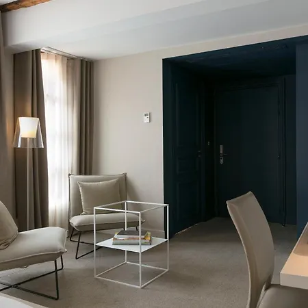 Relais & Chateaux La Maison Des Tetes-2
