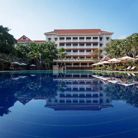 Royal Angkor Resort & Spa-2