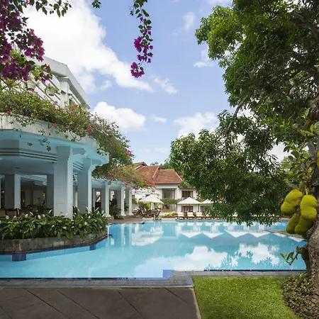 Mahaweli Reach Hotel-3