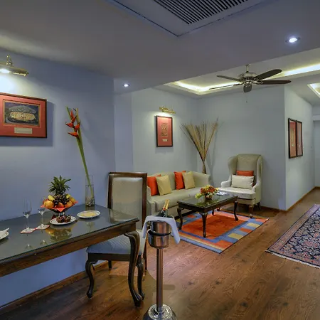 Hotel Clarks Varanasi Limited-3