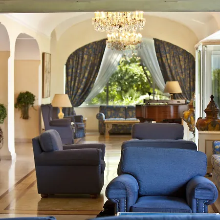 Excelsior Belvedere Hotel & Spa-2