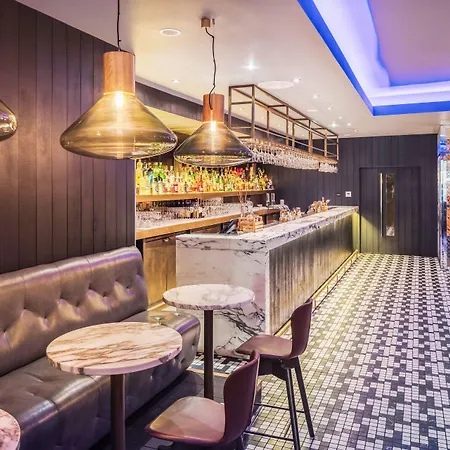 Radisson Collection Hotel, Royal Mile Edinburgh-3