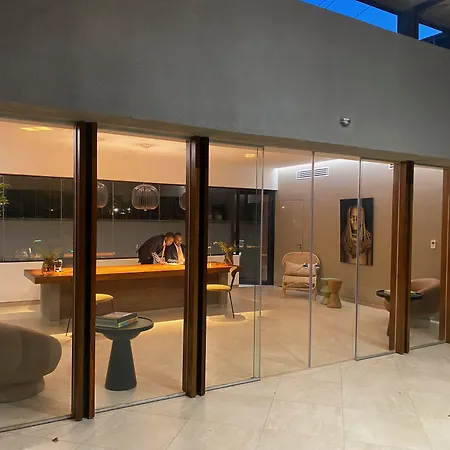 Le Petit Village Boutique Hotel & Spa-2