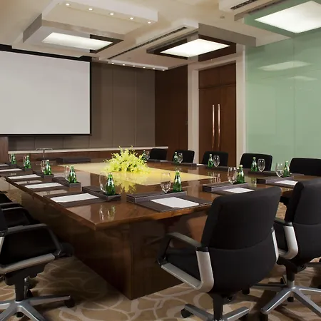 Crowne Plaza New Delhi Okhla By Ihg-3