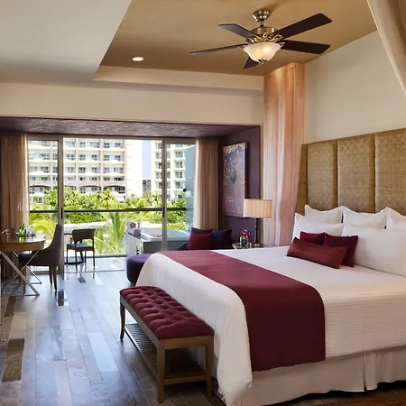 Secrets Vallarta Bay Resort & Spa - Adults Only-3