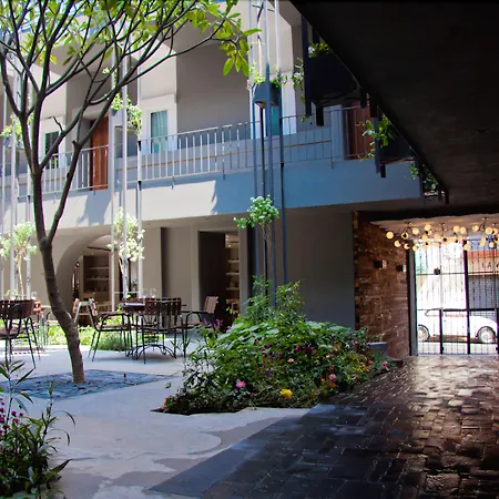Flor De Mayo Hotel & Restaurant (Adults Only)-3