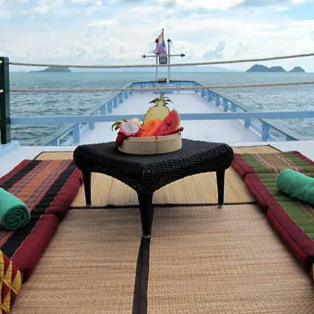 Kupu Kupu Phangan Beach Villas & Spa-2