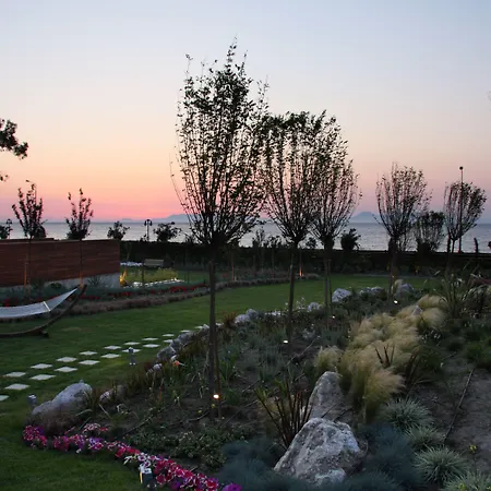 Elite Suites By Rhodes Bay-3