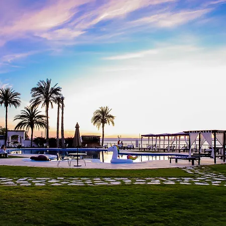 Hotel La Posada & Beach Club-3