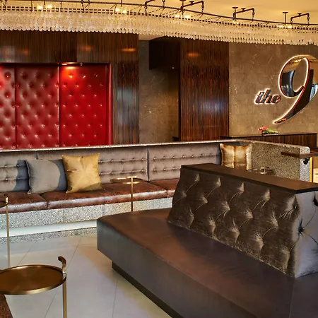 Metropolitan At The 9, Autograph Collection-3