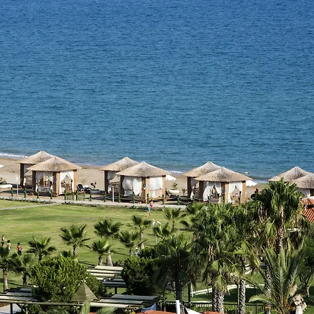 Bellis Deluxe Hotel & Heated For Winter Aqua Park-3