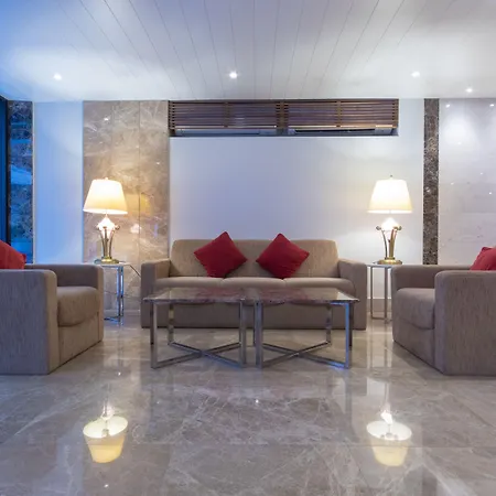 Thomson Hotel Huamark-2