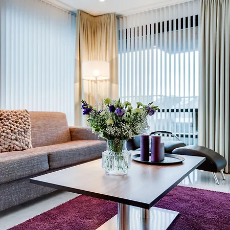 Black Pearl Apartment Hotel-3