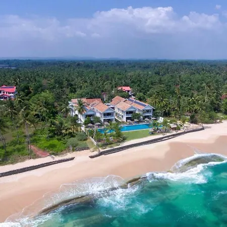 Sri Sharavi Beach Villas & Spa - With 43 Metre Saltwater Infinity Pool-2