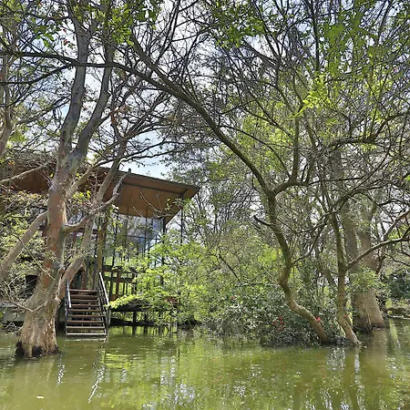 Kalundewa Retreat-3
