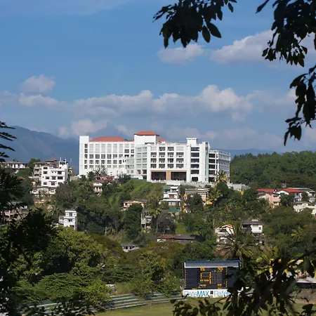 The Grand Kandyan-2