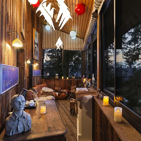 Snow Lodge Hotel Courchevel 1850-2