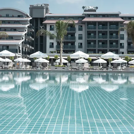 Green Garden Resort & Spa Hotel-3