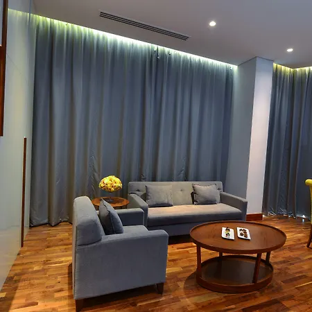 The Avenue Hotel-3