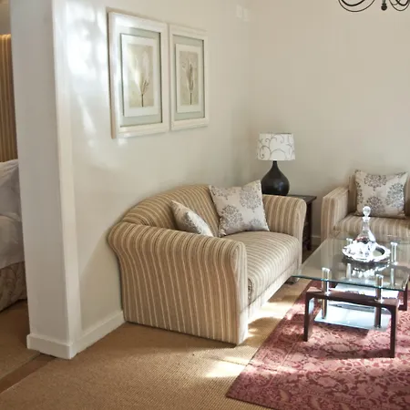 Fernwood Manor Boutique Guest House-3
