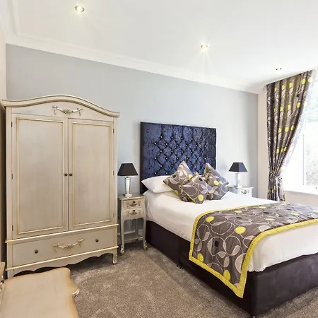 Diamond Lodge Boutique Adults Only Guest House-2