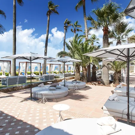 The Oasis By Don Carlos Resort (Adults Only)-2