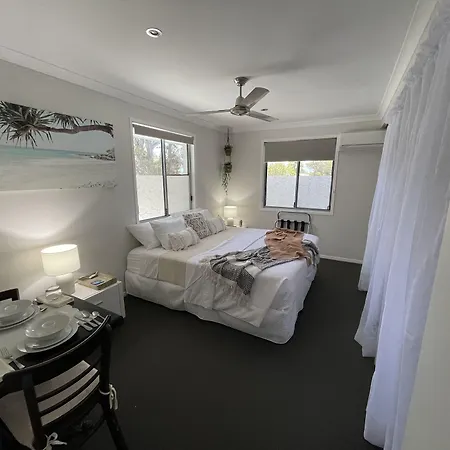 Torquay Terrace Bed & Breakfast-3