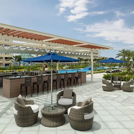 Sheraton Grand Danang Beach Resort & Spa-2