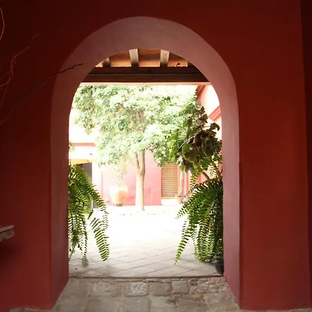 Hotel La Casona De Tita-3