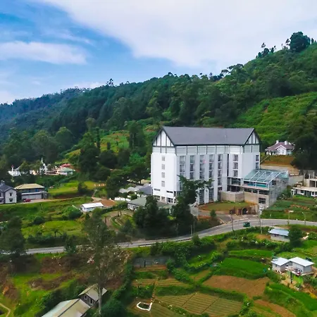 The Golden Ridge Hotel-3