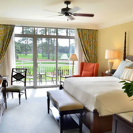 Inn And Club At Harbour Town-2