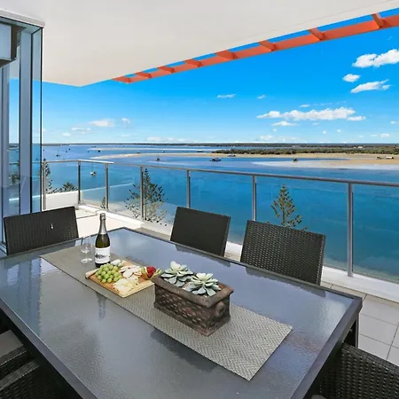Silvershore Apartments On The Broadwater-3