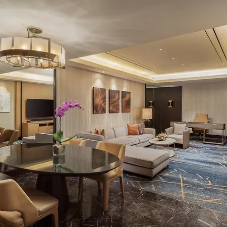 Hilton Manila Newport World Resorts-3