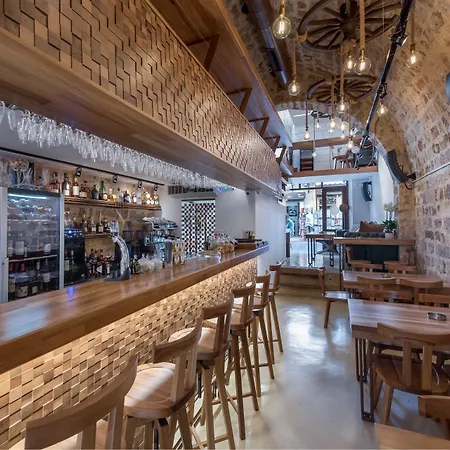 10Gr Boutique Hotel & Wine Bar (Adults Only)-3