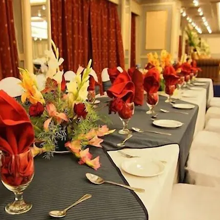 Regent Plaza Hotel & Convention Center-2
