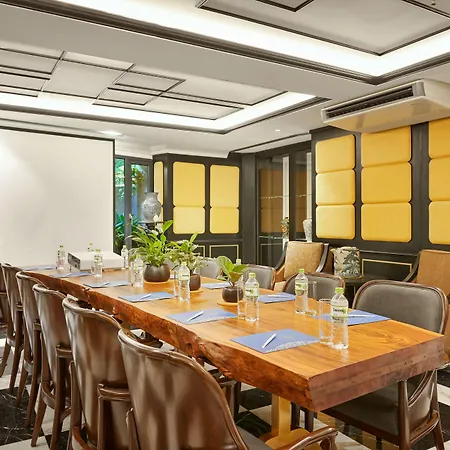 The Oriental Jade Hotel-2