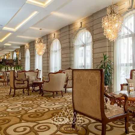 The Grand Palace Hotel-2