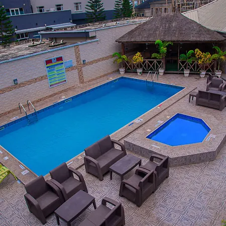 Mahogany Hotel And Suites-3