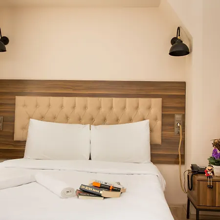 Corner Garden Hotel-2
