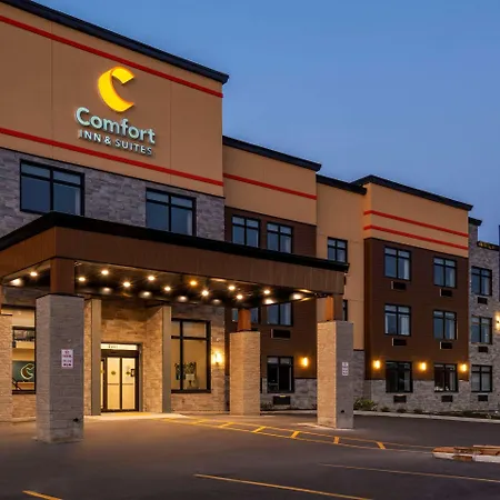 Comfort Inn & Suites-3