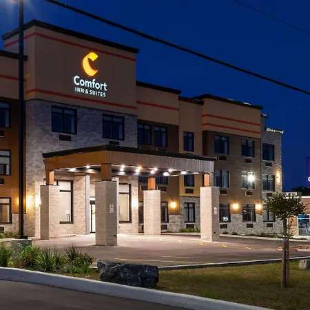 Comfort Inn & Suites-2